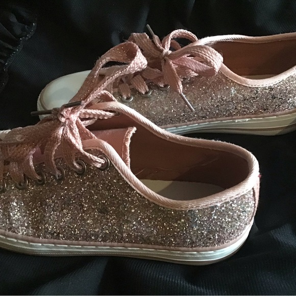 Never worn sneakers Sz 6-61/2 pale Pink Sparkles womens - Picture 5 of 6